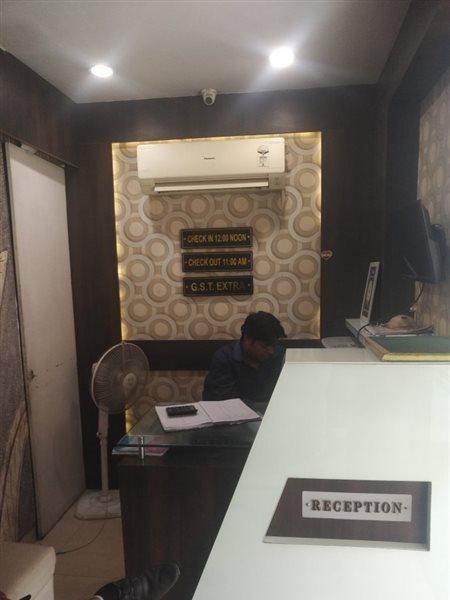 קאנפור Townhouse 1182 Hotel Tirupati Galaxy מראה חיצוני תמונה