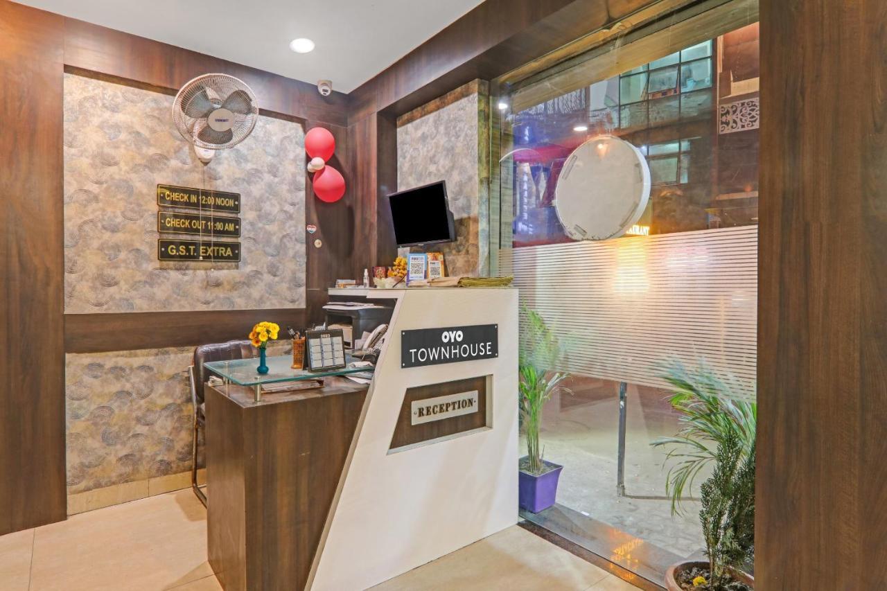 קאנפור Townhouse 1182 Hotel Tirupati Galaxy מראה חיצוני תמונה