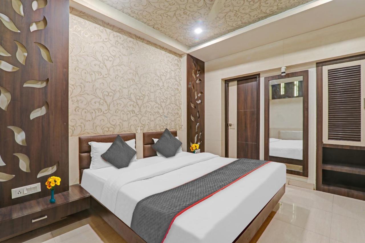 קאנפור Townhouse 1182 Hotel Tirupati Galaxy מראה חיצוני תמונה