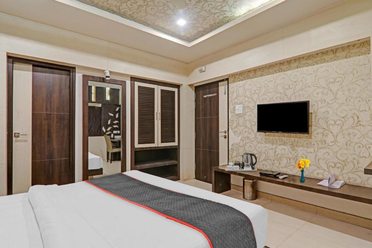 קאנפור Townhouse 1182 Hotel Tirupati Galaxy מראה חיצוני תמונה